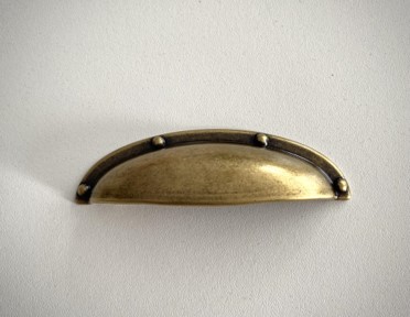 Dorezë (Doreza) për mobilie, ngjyrë ari , L:64mm " Antica Firenze"