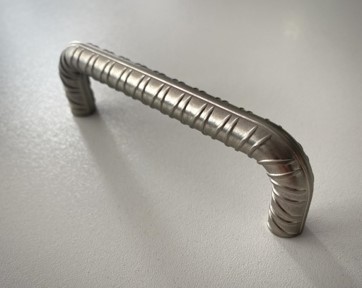 Dorezë (Doreza) për mobilie, ngjyrë argjendi , L:96mm ” Vintage nic”